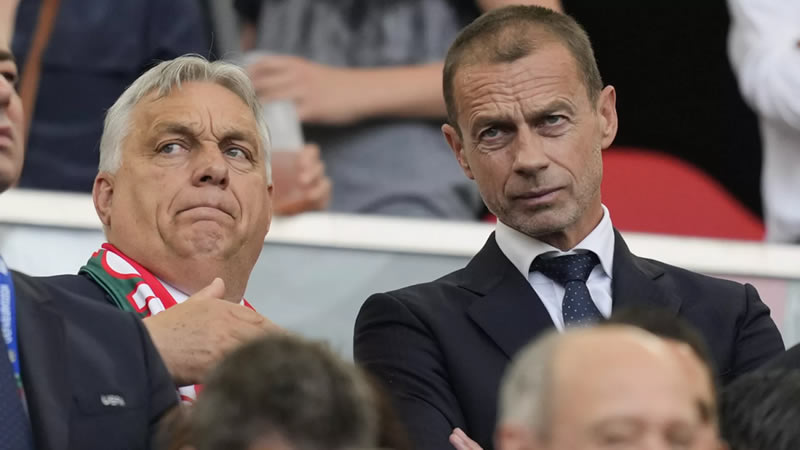 匈牙利总理维克多·欧尔班在柏林观看欧洲杯